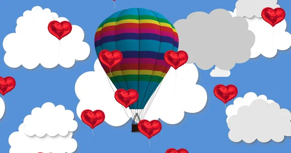 青い背景に雲の上を飛ぶ熱気球と赤いハートバルーンのイメージ バレンタインデーお祝い楽しいエンターテイメントコンセプトデジタル生成された画像 — ストック写真