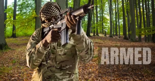 Анимация Текста Дня Вооруженных Сил Над Африканским Американским Солдатом Мужчиной — стоковое видео