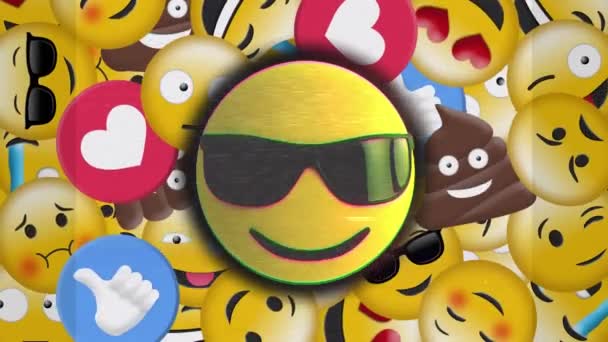 Siyah Arkaplanda Güneş Gözlüğü Emoji Simgeleri Olan Emoji Simgesinin Animasyonu — Stok video