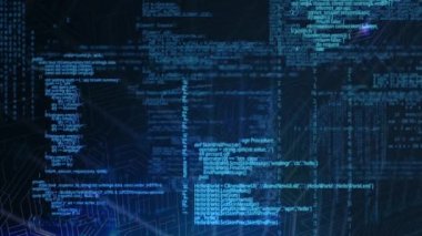 Mavi arka planda veri işleme ve bilgisayar devre kartlarının animasyonu. küresel veri işleme ve dijital arayüz konsepti dijital olarak oluşturulmuş video.