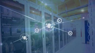 Sunucu odasındaki simgelerle bağlantı ağının animasyonu. küresel iş, finans ve dijital arayüz kavramı dijital olarak oluşturulmuş video.