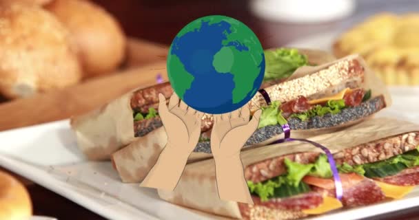 地球のアニメーションと新鮮な有機サンドイッチやパンロール上の手 食品廃棄物の日の概念をデジタルで生成した — ストック動画