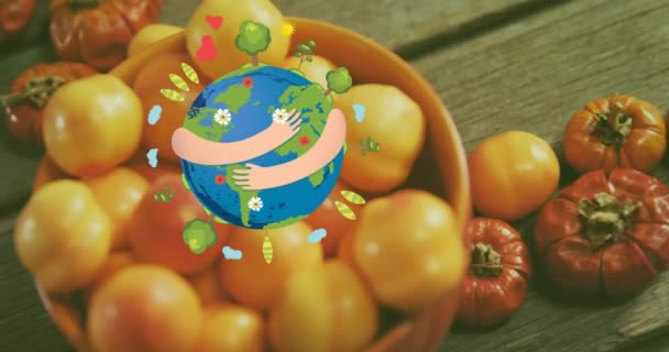 Animace Paží Omotaných Kolem Planety Země Nad Čerstvými Rajčaty Zastavit — Stock video