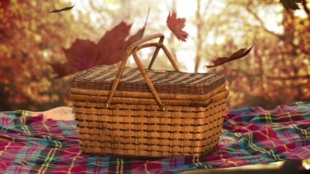 Animación Hojas Otoño Cayendo Sobre Manta Cesta Picnic Otoño Paso — Vídeos de Stock