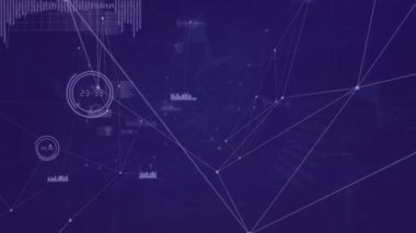 Mavi arkaplan üzerinde bağlantı ağı ve veri işleme ağının animasyonu. küresel teknoloji, bağlantılar ve veri işleme kavramı dijital olarak oluşturulmuş video.