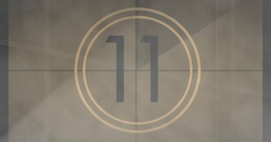 Izgara üzerinde numaraların değişiminin resmi. küresel bilim araştırmaları ve teknoloji konsepti dijital olarak üretilen görüntü.