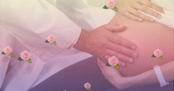 Animation Roses Roses Sur Une Femme Caucasienne Enceinte Ayant Son — Video