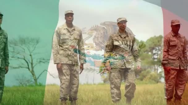Animation Drapeau Mexique Sur Divers Soldats Masculins Patriotisme Concept Célébration — Video
