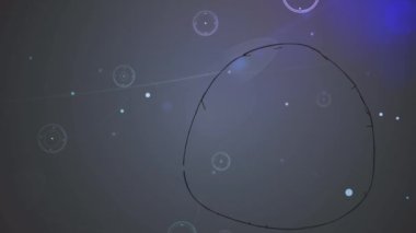 Siyah arkaplandaki bağlantı ağı üzerinden dünyanın animasyonu. küresel bağlantılar, veri işleme ve teknoloji konsepti dijital olarak oluşturulmuş video.