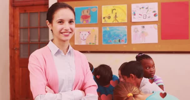 Animation Hjärta Ikoner Över Leende Kaukasiska Kvinnliga Lärare Med Olika — Stockvideo