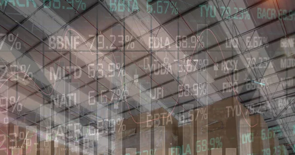 Bild Von Finanzdatenverarbeitung Und Börse Über Leerem Lager Globales Versand — Stockfoto