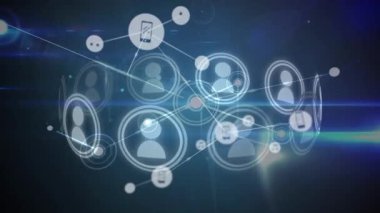 Büyüyen medya ve müzik ikonları ağının animasyonu verileri insan simgeleri çemberine aktarıyor. küresel iletişim ağı ve bilgi paylaşım konsepti dijital olarak oluşturulmuş video.