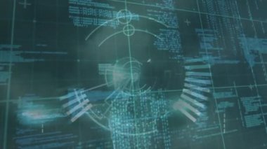 Yeşil uzayda veri işleme ve radar animasyonu. İnsan biyolojisi, bilim ve teknoloji konsepti dijital olarak üretilen video.