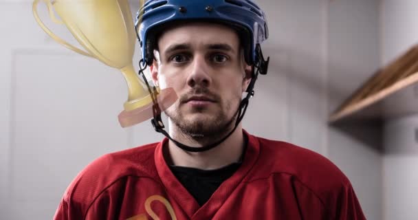 Animation Tasses Gagnantes Tombant Sur Joueur Hockey Sur Glace Caucasien — Video