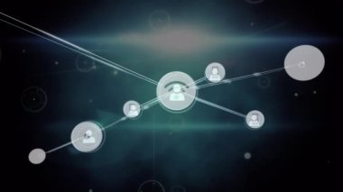 Parlayan ışıklar üzerinden veri aktaran büyüyen medya, insan ve kablosuz internet simgelerinin animasyonu. küresel iletişim ağı ve veri paylaşım konsepti dijital olarak oluşturulmuş video.