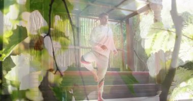 Kafkas adam üzerinde yoga ve meditasyon yapan yaprakların animasyonu. dünya meditasyon günü ve dijital olarak üretilen video konsepti.