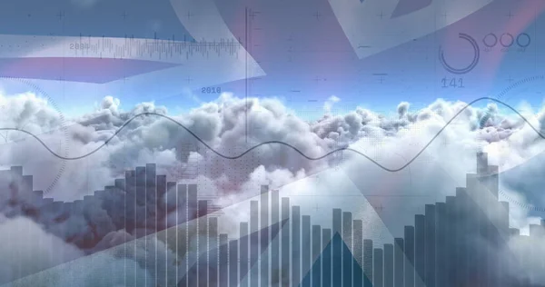 Kép Adatfeldolgozás Felhők Zászló Egyesült Államokban Globális Üzleti Pénzügyek Kapcsolatok — Stock Fotó