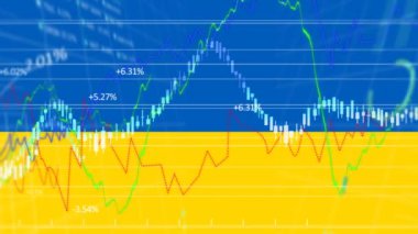 Ukrayna bayrağı üzerinde grafik ve finansal verilerin animasyonu. Ukrayna krizi ve uluslararası politika kavramı dijital olarak oluşturuldu.