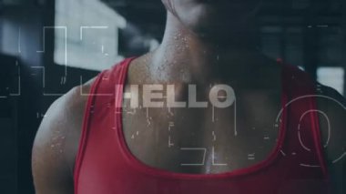 Spor salonundaki Afro-Amerikan sporcusu üzerinden merhaba mesajı animasyonu. global sporlar, sağlıklı yaşam tarzı ve dijital arayüz konsepti dijital olarak oluşturulmuş video.
