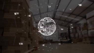 Depodaki numaraların ve dünya ve bağlantı ağının animasyonu. küresel sevkiyat, lojistik, iş ve veri işleme kavramı dijital olarak oluşturulmuş video.