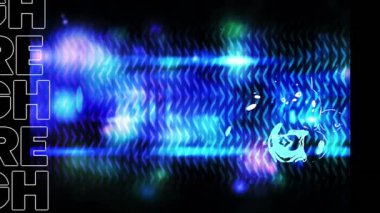 Siyah arkaplanda yüksek skorlu metin ve şekillerin animasyonu. Sosyal medya ve iletişim arayüzü kavramı dijital olarak oluşturulmuş video.