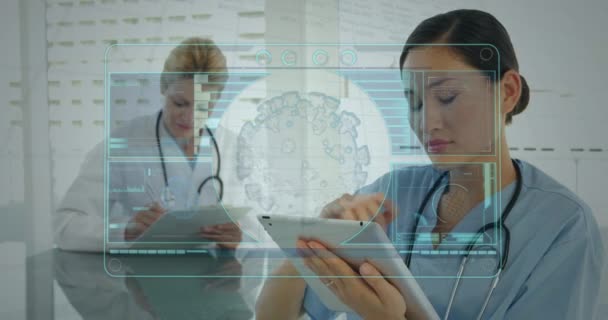 对各种女医生进行数据处理方面的动画制作 全球医学 连接和数字视频接口概念 — 图库视频影像