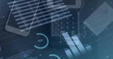 Hesap makinesinin üzerinde veri işleme resmi. küresel iş, finans, bağlantılar ve dijital arayüz konsepti dijital olarak oluşturulmuş görüntü.