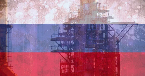 Petrol Kulesinin Üzerinde Rus Bayrağı Resmi Ukrayna Krizi Uluslararası Politika — Stok fotoğraf
