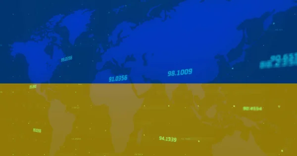 Obraz Mapy Świata Danych Finansowych Nad Banderą Ukrainy Ukraiński Kryzys — Zdjęcie stockowe