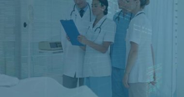 Muayene sırasında çeşitli kadın ve erkek doktorlarla ilgili grafik ve verilerin animasyonu. tıp, sağlık, ekonomi ve teknoloji kavramı. ,.