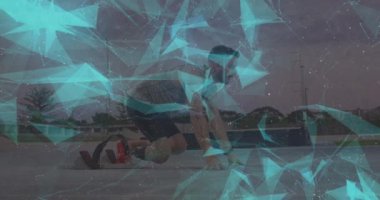 Kafkas adam üzerinde geometrik şekillerin animasyonu ve koşu bıçağı başlamaya hazırlanıyor. Spor stadyumunda profesyonel atlet eğitimi.