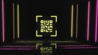 Siyah arkaplanda neon çizgilerin animasyonu ve qr kodu. renk, hareket, iletişim ve teknoloji konsepti dijital olarak oluşturulmuş video.
