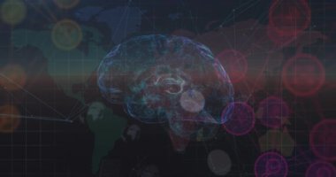 Dünya haritası ve çeşitli veriler üzerinde bağlantıları olan dönen beynin animasyonu. küresel bağlantılar, insan zihni, teknoloji ve dijital arayüz konsepti dijital olarak oluşturulmuş video.