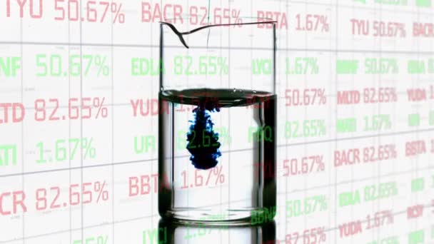 用液体使股票市场的活力胜过烧杯 全球科学和数字接口概念数字生成视频 — 图库视频影像