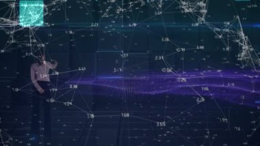 Kafkas adam üzerinde çeşitli veri ve ağ bağlantılarının animasyonu. iş, bağlantılar ve teknoloji konsepti dijital olarak oluşturulmuş video.