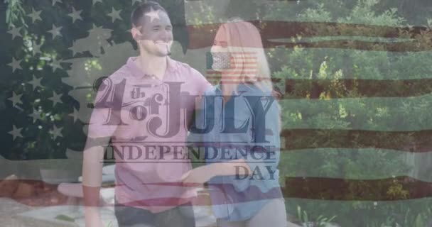 Animation Independence Day Text Smiling Caucasian Couple Patriotism Celebration Concept — Stockvideo