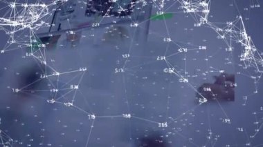 Çeşitli iş adamları üzerindeki bağlantı ağının animasyonu. küresel iş, bağlantılar ve dijital arayüz konsepti dijital olarak oluşturulmuş video.
