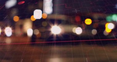 Gece şehir manzarasında veri işleme animasyonu. veri işleme, teknoloji ve dijital arayüz kavramı dijital olarak oluşturulmuş video.