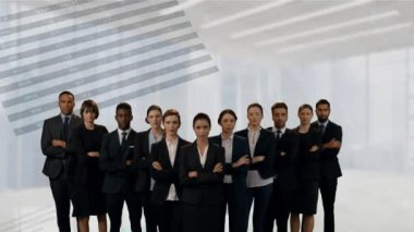 Çeşitli veri ve grafikler üzerinden kadın ve erkek iş adamlarının animasyonu. küresel finans, iş ve dijital arayüz kavramı dijital olarak oluşturulmuş video.