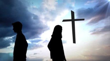 Bulut ve haç üzerindeki kardeşlerin silüetinin canlandırması. din ve inanç kavramı dijital olarak oluşturulan video.