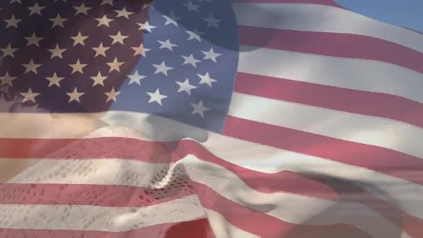 Animação Bandeira Americana Sobre Mulher Afro Americana Praia Conceito Patriotismo — Vídeo de Stock