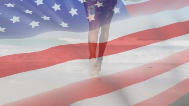 Animação Bandeira Americana Sobre Homem Americano Africano Com Prancha Surf — Vídeo de Stock