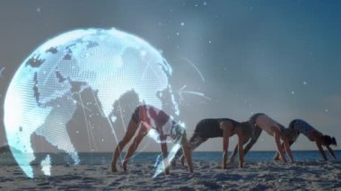 Gün batımında kumsalda yoga yapan çeşitli kadınlar üzerinde bağlantılar ve dünyanın animasyonu. spor aktif yaşam tarzı, bağlantılar, teknoloji ve dijital arayüz konsepti dijital olarak oluşturulmuş video.