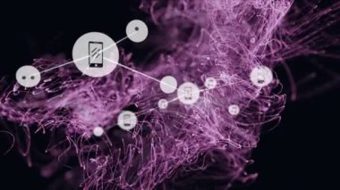 Siyah arka planda mor enerjinin üzerindeki bağlantı ağının animasyonu. küresel bağlantılar, iş dünyası, dijital arayüz, teknoloji ve ağ konsepti dijital olarak oluşturulmuş video.