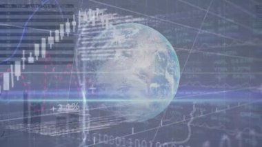 İnsan kafası, dünya ve ızgara üzerinde finansal veri işleme animasyonu. küresel iş, finans ve veri işleme kavramı dijital olarak oluşturulmuş video.