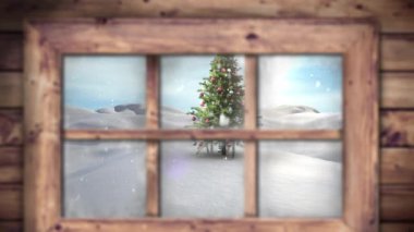 Noel ağacının üzerine düşen kar animasyonu ve pencereden görülen kış manzarası. Noel, gelenek ve kutlama konsepti dijital olarak oluşturuldu.