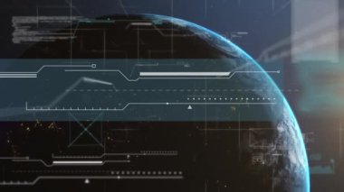 Arka planda dünya üzerinde veri işleme animasyonu. küresel çevrimiçi hesaplama, teknoloji ve veri işleme kavramı dijital olarak oluşturulmuş video.