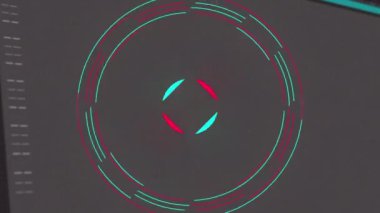 Ekranda sayılar ve veri işleme animasyonu. küresel bağlantılar, ağlar ve veri işleme konsepti dijital olarak oluşturulmuş video.