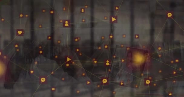 Animación Red Las Conexiones Sobre Mujer Caucásica Videollamada Portátil Concepto — Vídeo de stock