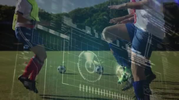 Animatie Van Gegevensverwerking Diverse Jongens Meisjes Voetballen Buiten Wereldwijde Sport — Stockvideo
